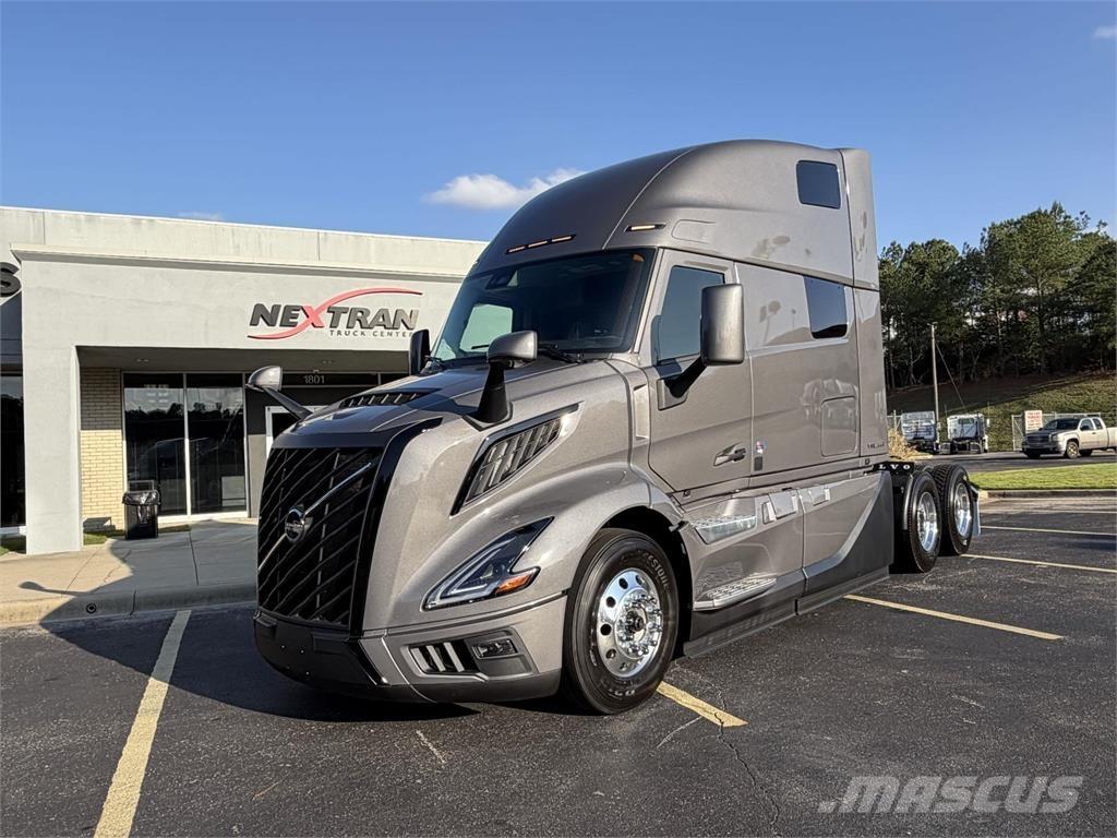 Volvo VNL64T860 Trekkers