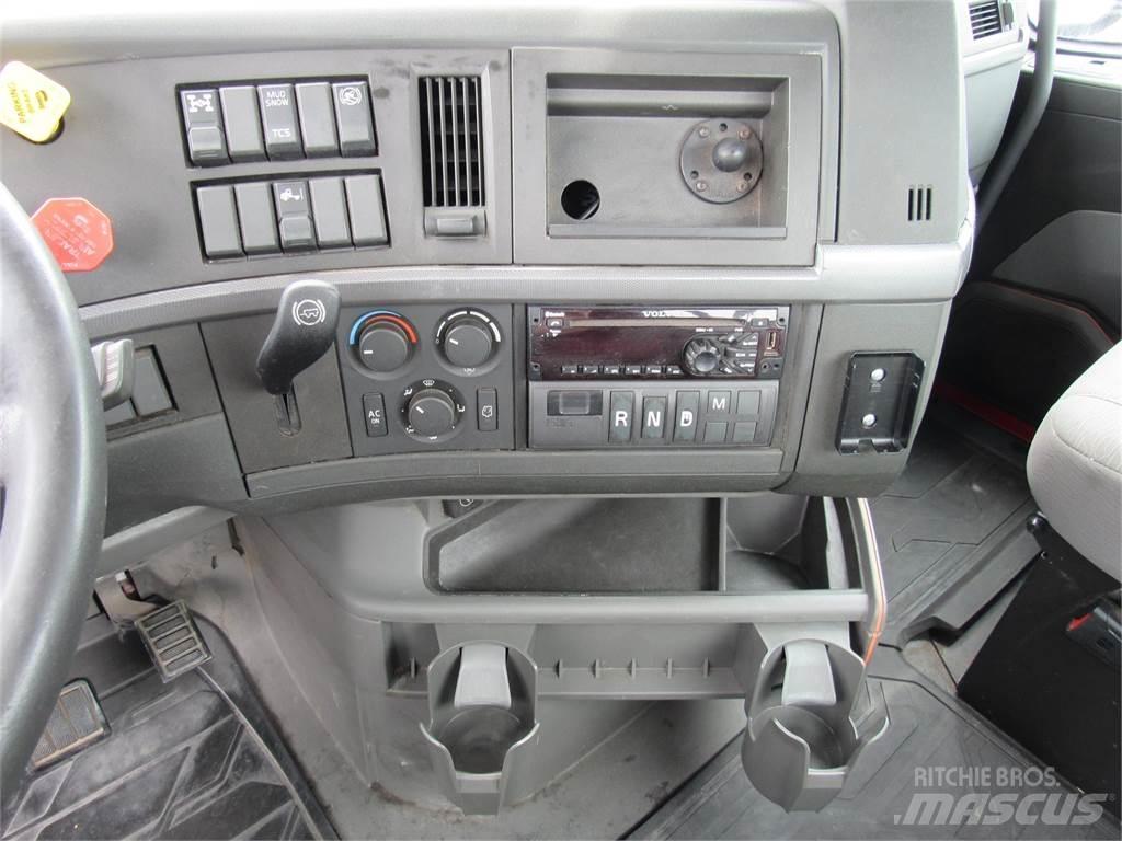 Volvo VNR64T300 Trekkers
