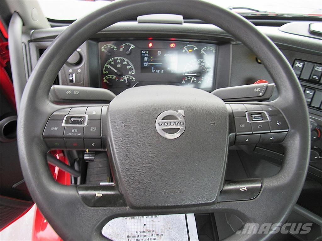 Volvo VNR64T300 Trekkers