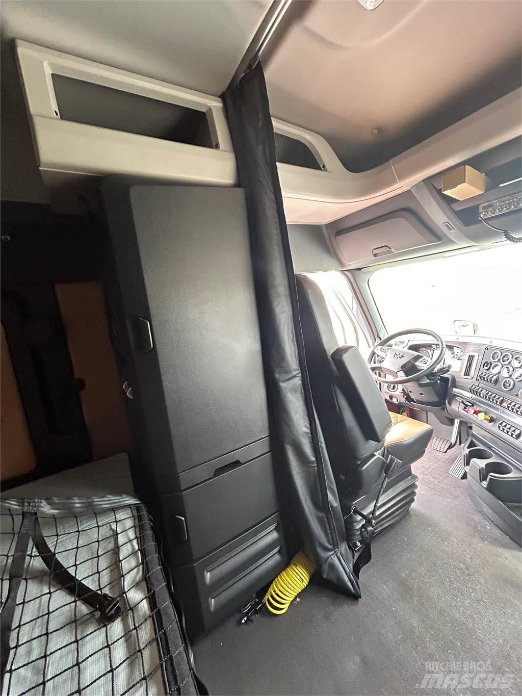 Western Star 49X Trekkers