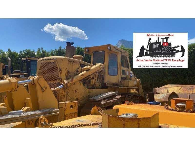 CAT D9H Rupsdozers