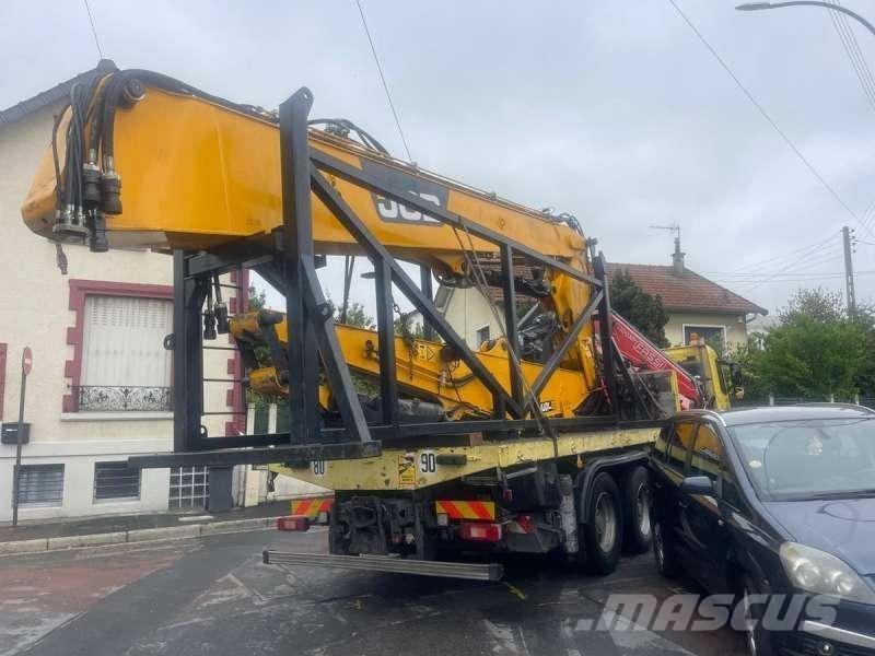 JCB JS360 Sloopgraafmachines