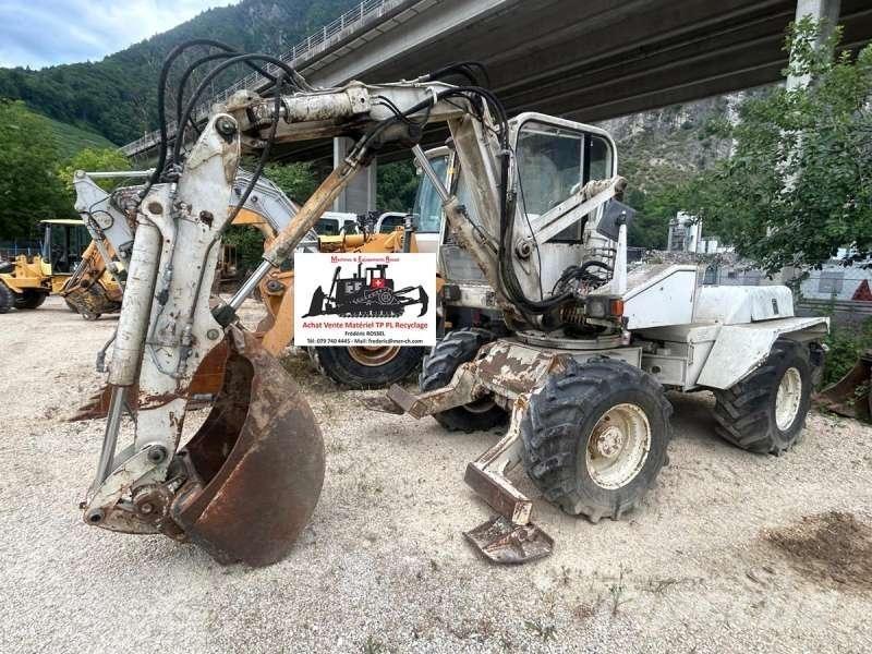 Mecalac 8CXI Wielgraafmachines
