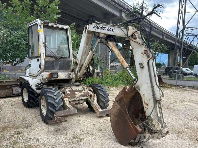 Mecalac 8CXI Wielgraafmachines