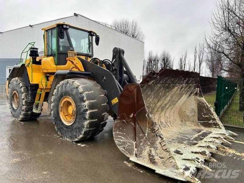 Volvo L220H Wielladers