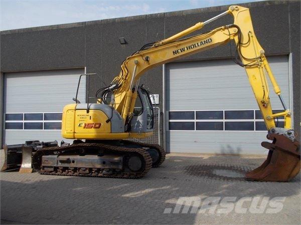 New Holland E150 Rupsgraafmachines