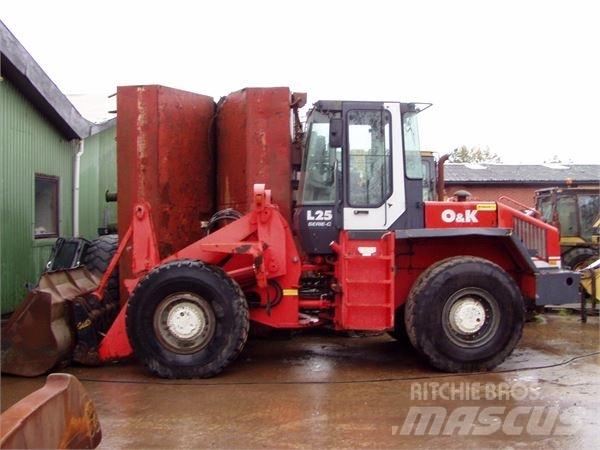 O&K L25C Wielladers