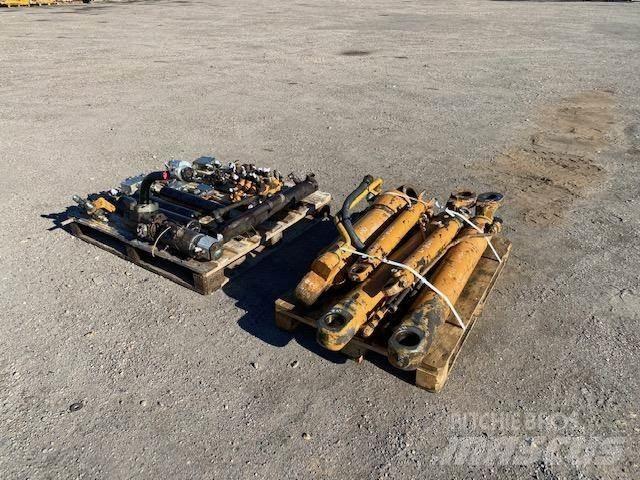 CASE 621 HYDRAULIKA Hydraulics