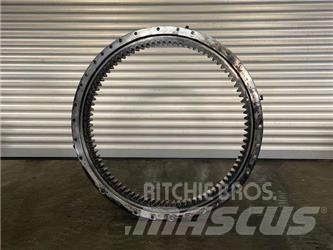 Hyundai 210-7 Chassis en ophanging