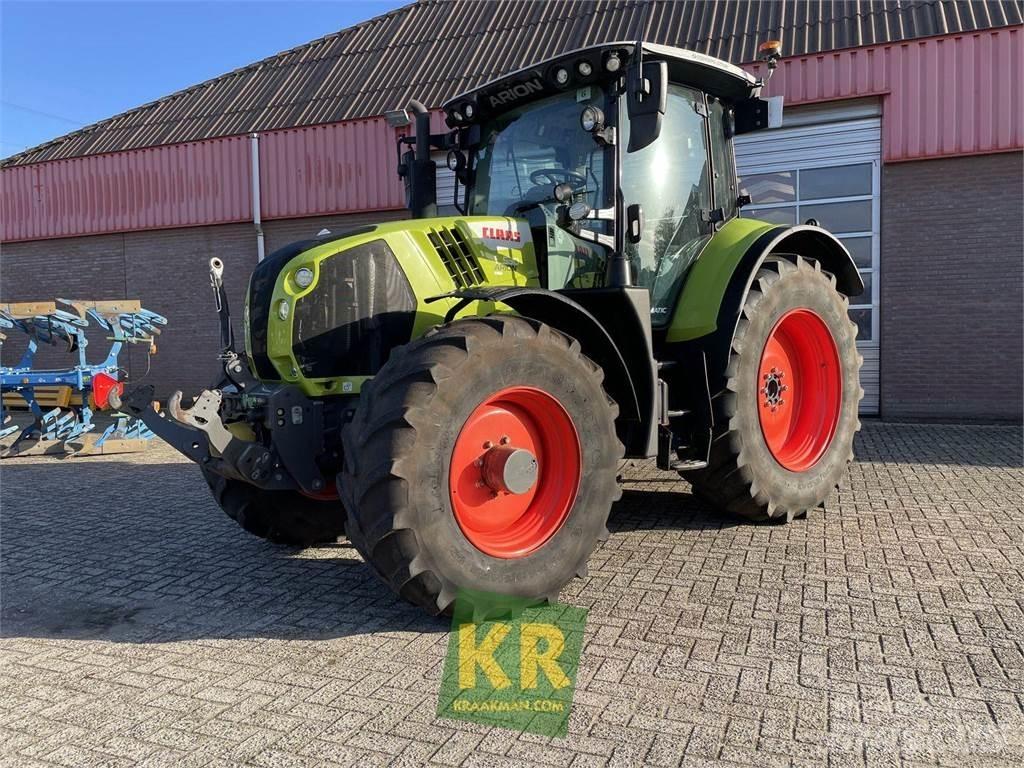 CLAAS Arion 530 Tractoren