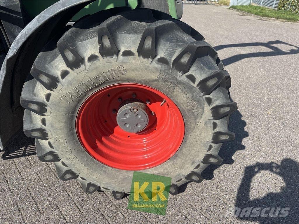 Fendt 716 Vario Tractoren