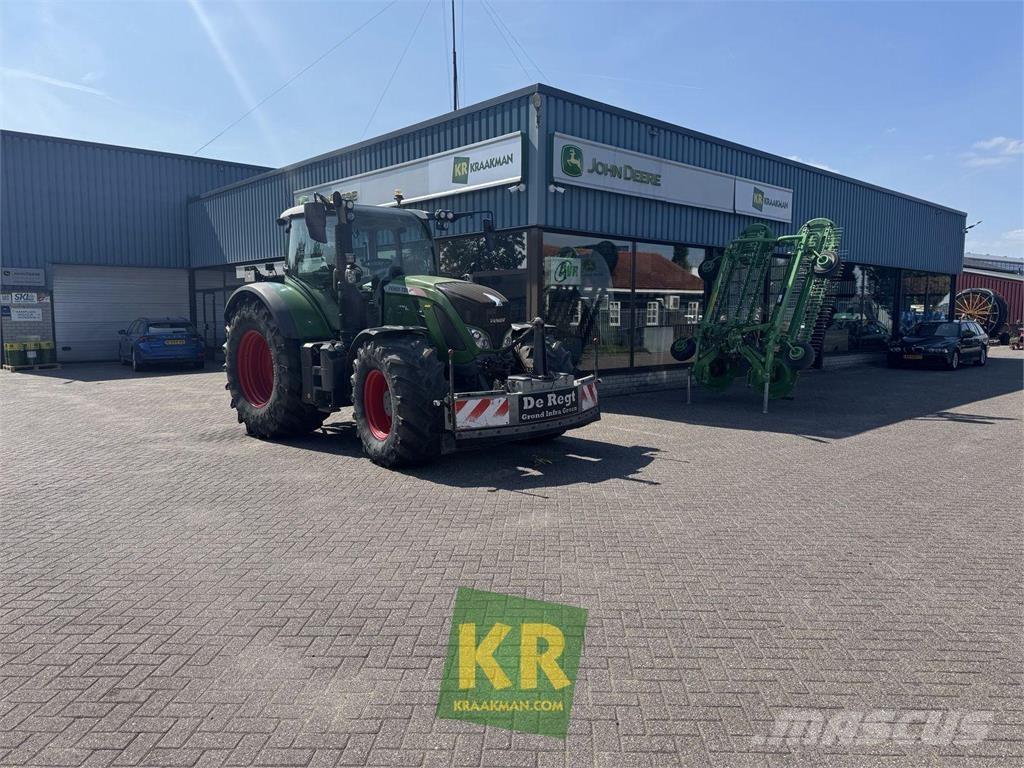 Fendt 720 Vario Tractoren