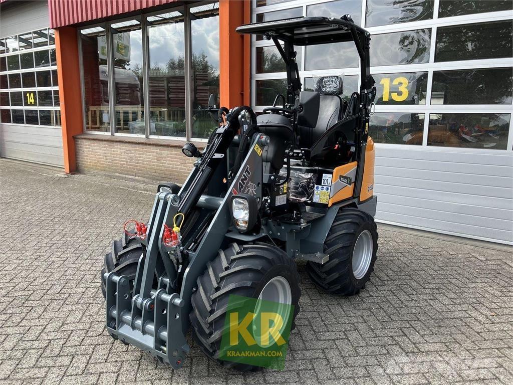 GiANT G1500 Voorladers en gravers