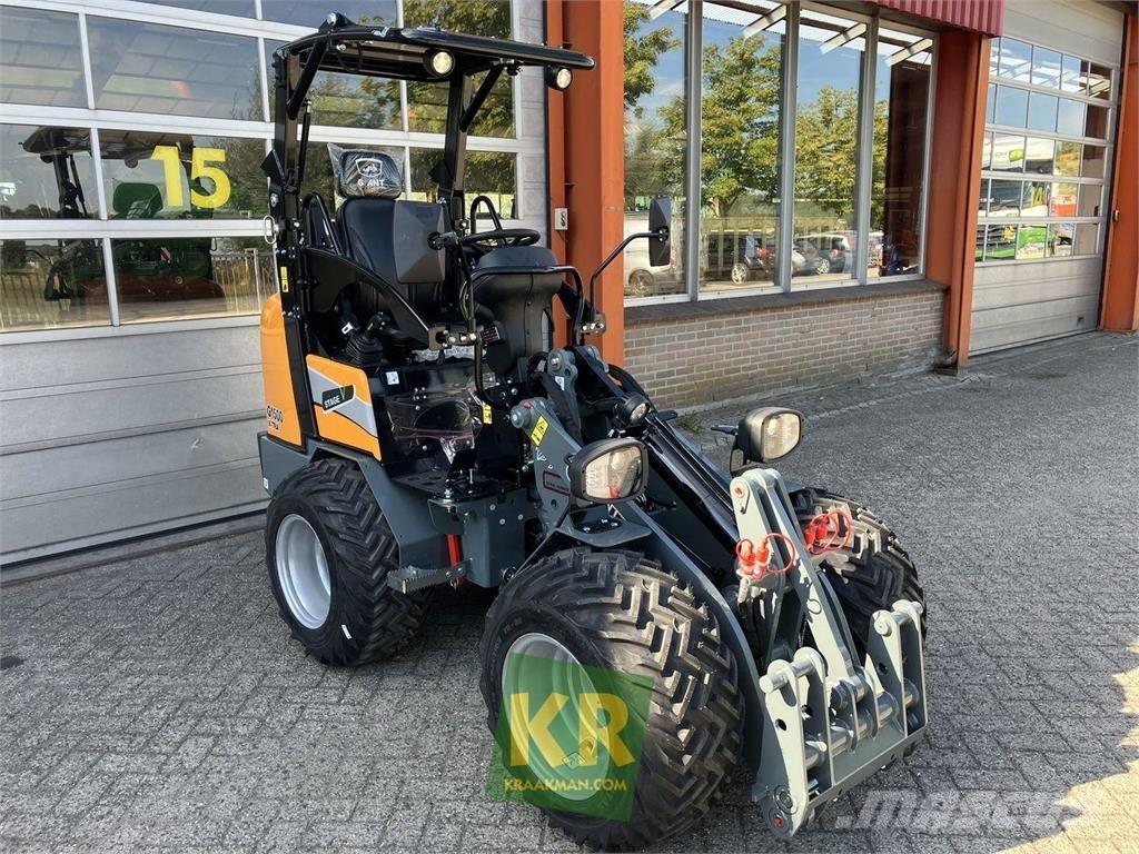 GiANT G1500 Xtra Voorladers en gravers