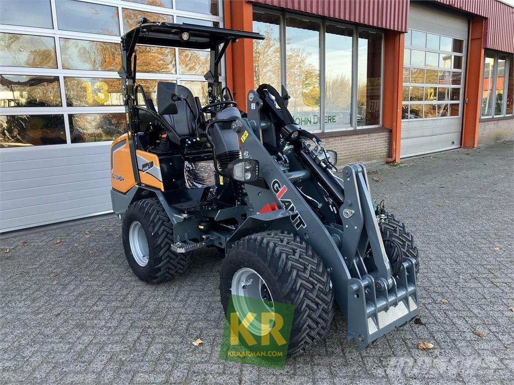 GiANT G2700 HD+ Voorladers en gravers