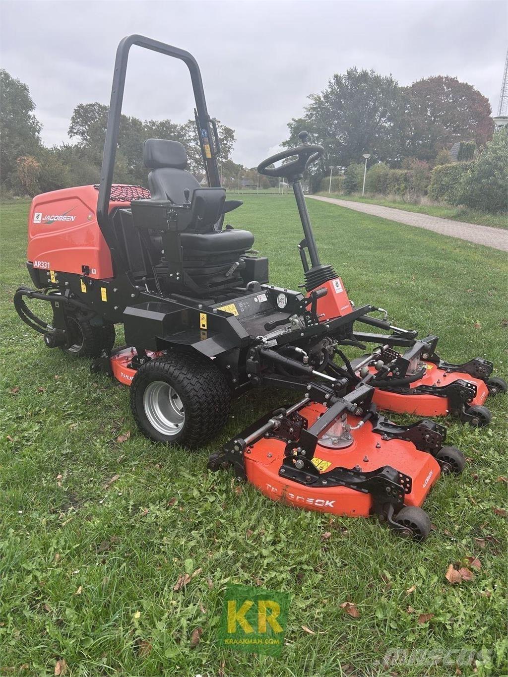 Jacobsen AR331 Rough-, trim- en kantmaaiers