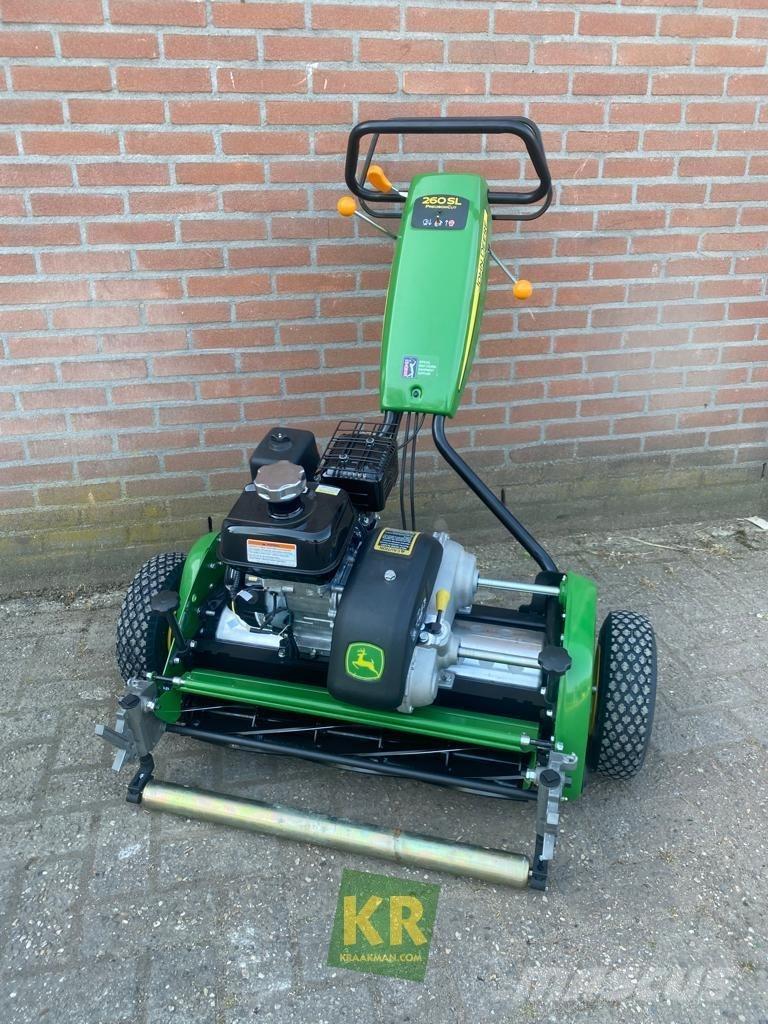 John Deere 260 Greensmaaier