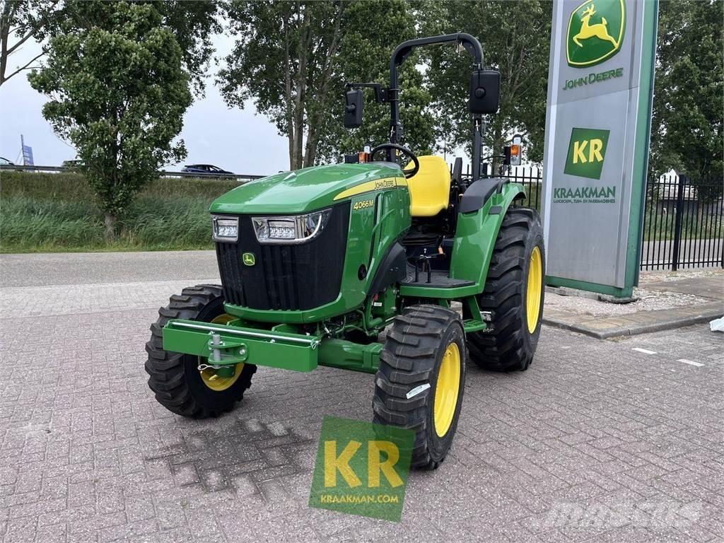 John Deere 4066M Compacttrekkers