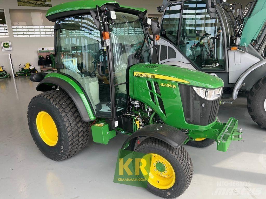 John Deere 4066R Compacttrekkers
