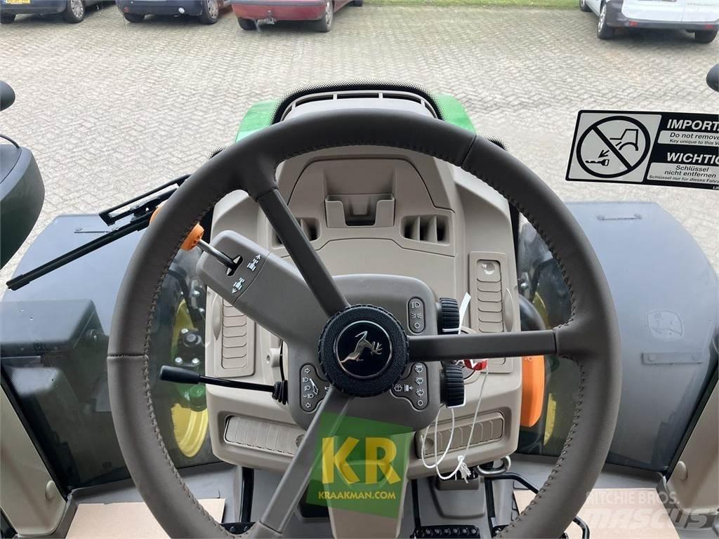 John Deere 6090M Tractoren