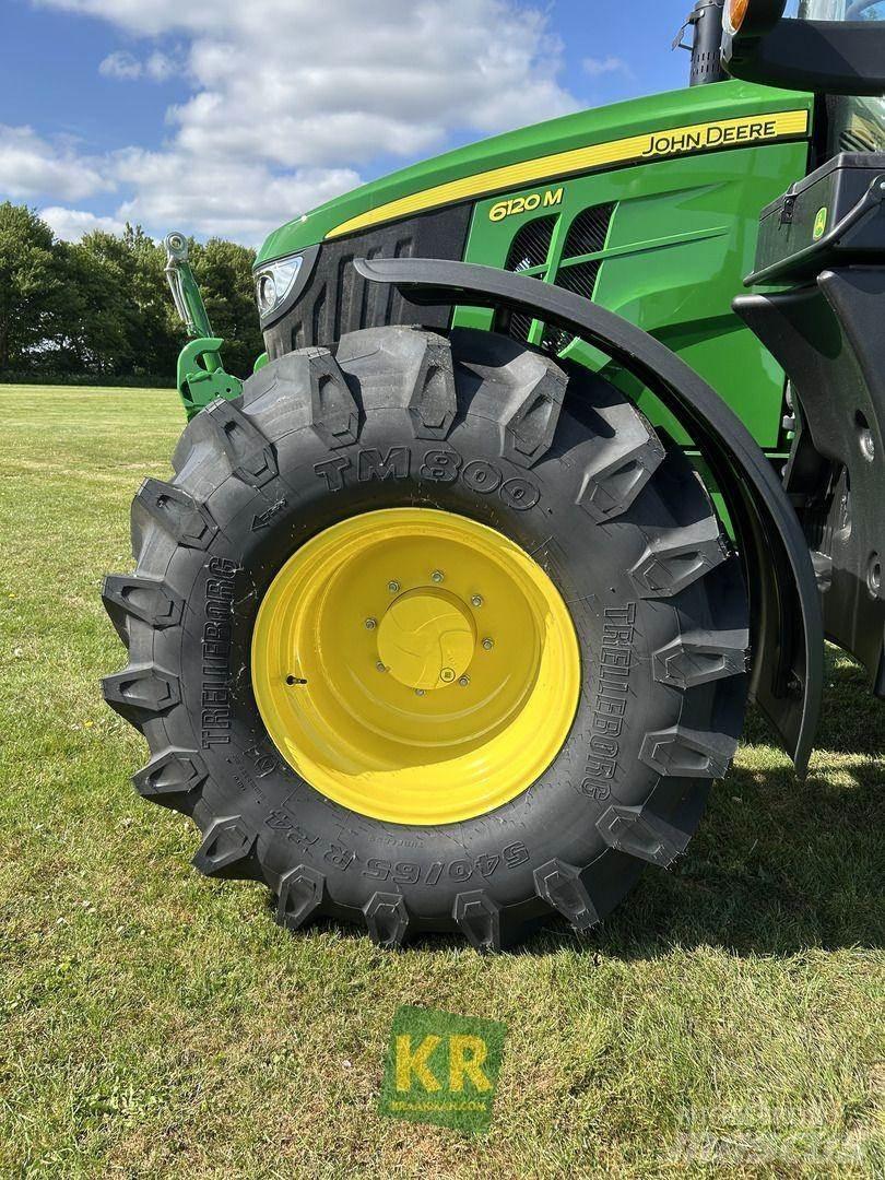 John Deere 6120M Tractoren