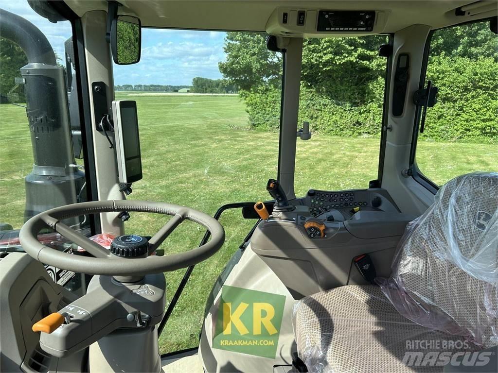 John Deere 6120M Tractoren