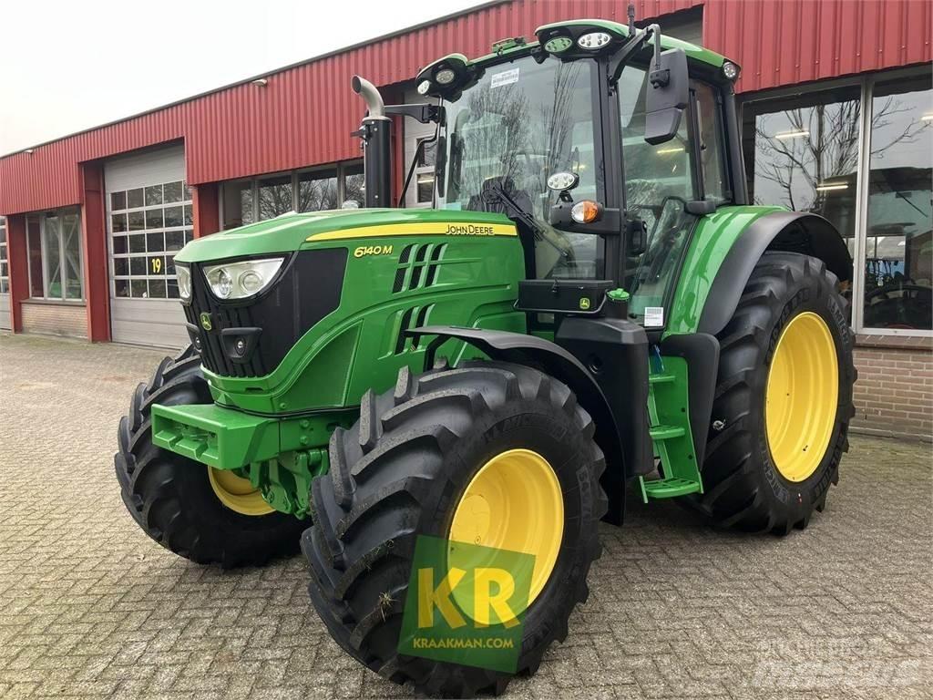 John Deere 6140M Tractoren