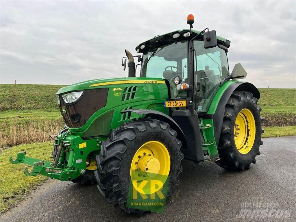 John Deere 6140R Tractoren