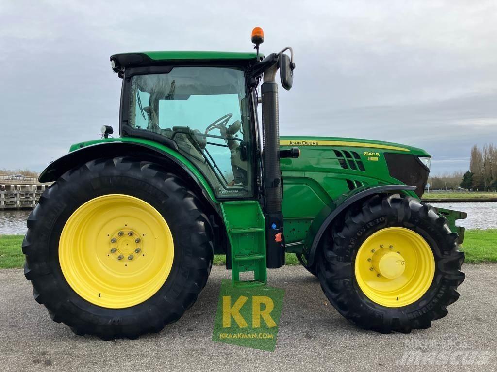 John Deere 6140R Tractoren