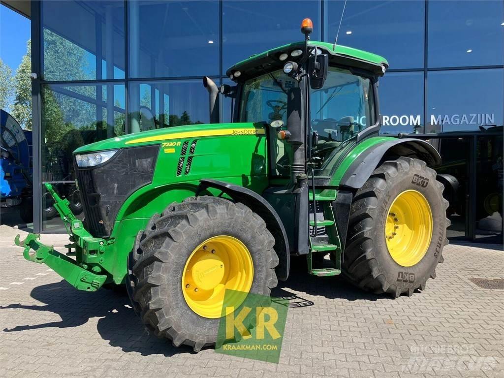 John Deere 7230R Tractoren
