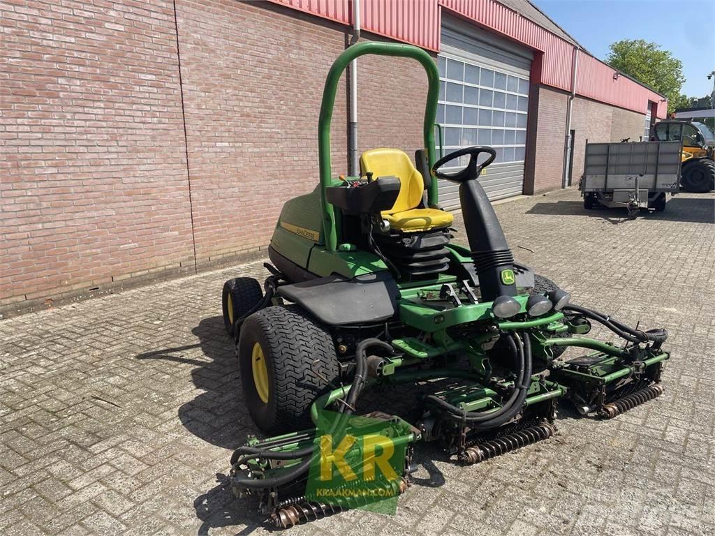 John Deere 8700A Greensmaaier