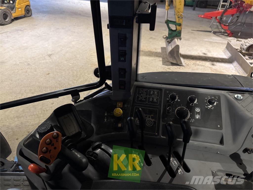 New Holland TM190 Tractoren