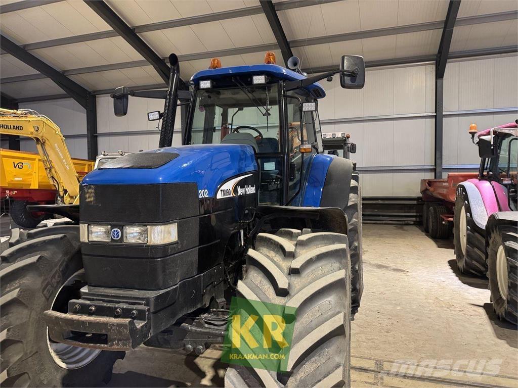 New Holland TM190 Tractoren