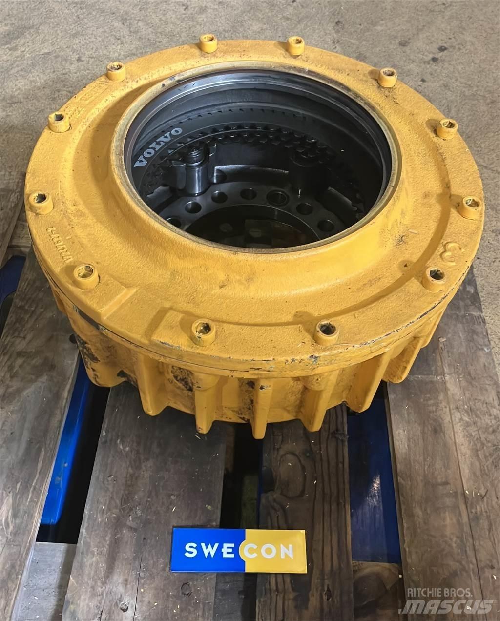Volvo A25G HUS Remmen