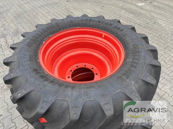 Alliance KR 540/65R30 Banden, wielen en velgen