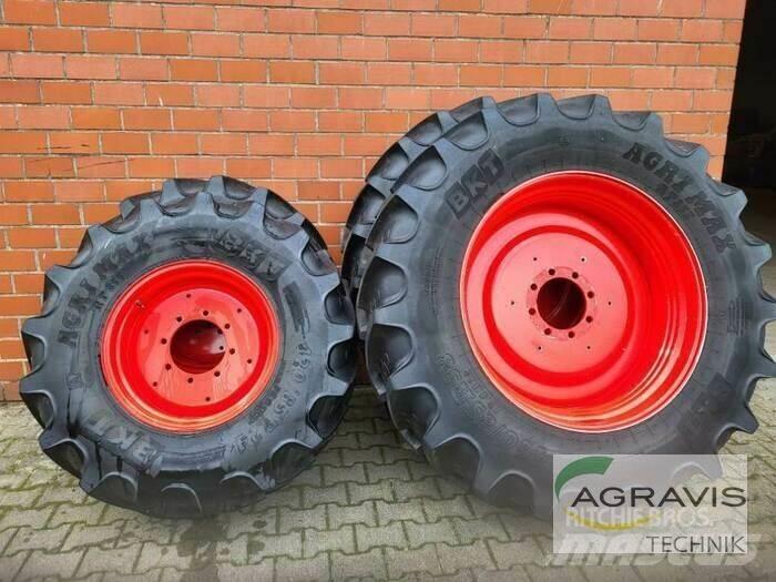 BKT 460/85R38 Banden, wielen en velgen