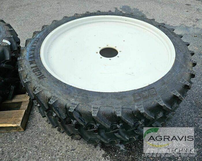BKT KR 270/95R38 Banden, wielen en velgen