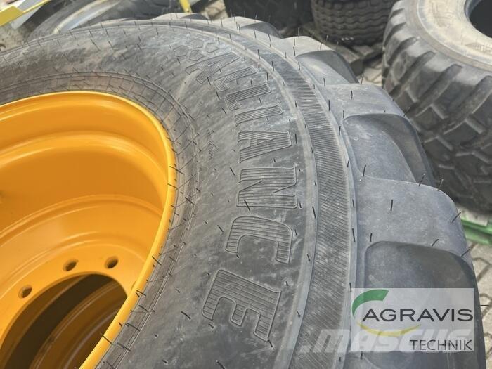 BKT KR 600/55 R26.5 Banden, wielen en velgen