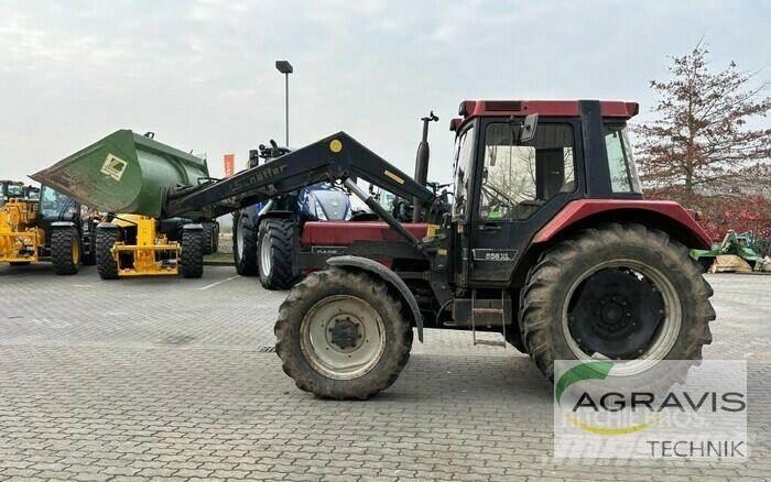 Case IH 856 XL Tractoren