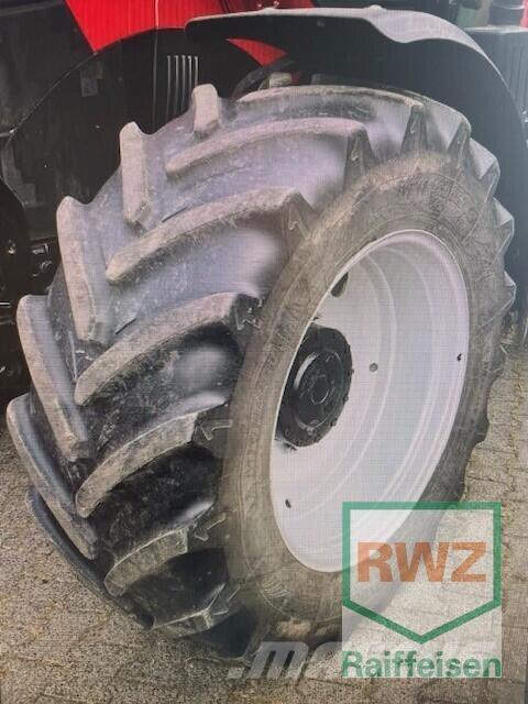 Case IH Luxxum 120 Tractoren