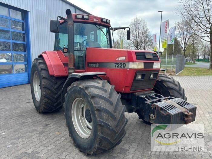 Case IH MAGNUM 225 Tractoren