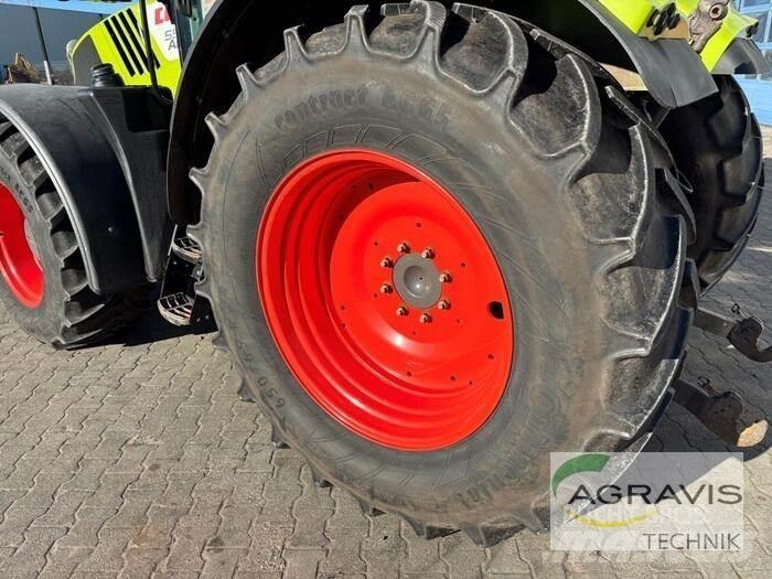 CLAAS ARION 550 CEBIS Tractoren