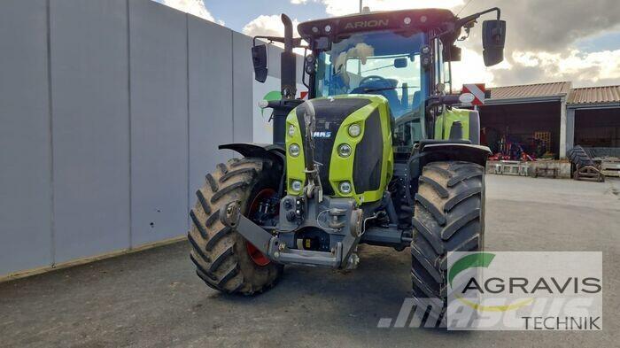 CLAAS ARION 550 CEBIS Tractoren
