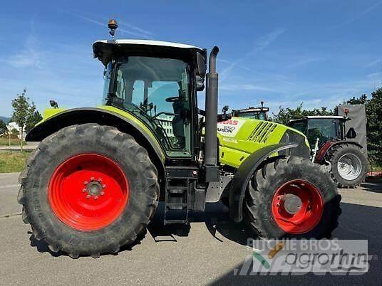 CLAAS ARION 650 Tractoren