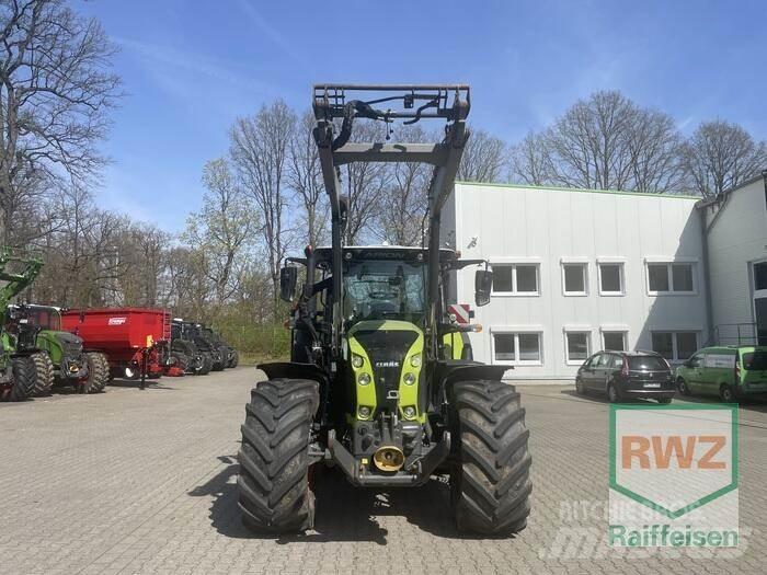 CLAAS Arion 660 Tractoren