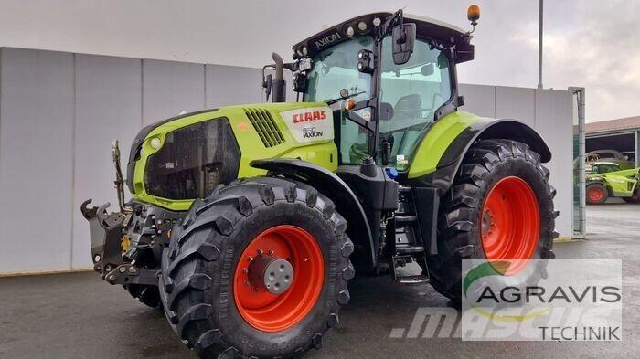 CLAAS AXION 850 Tractoren