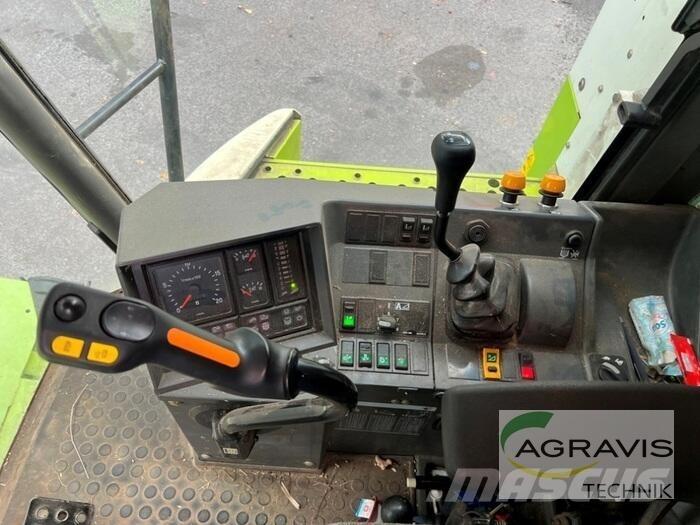 CLAAS MEDION 310 Maaidorsmachines