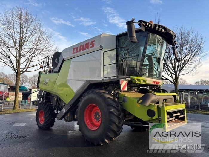 CLAAS TRION 650 Maaidorsmachines