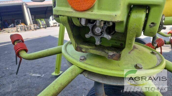 CLAAS VOLTO 700 Schudders