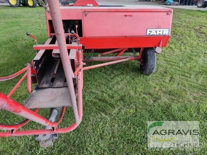 Deutz-Fahr HD 400 Vierkante balenpers
